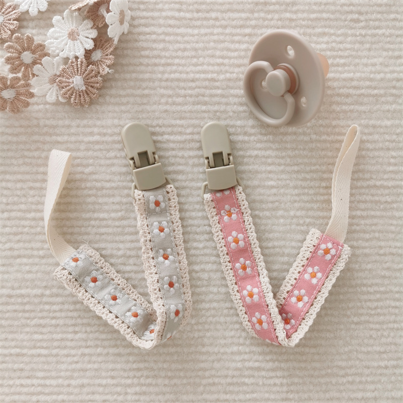 Baby Pacifier Chain Ethnic sty - đánh giá và giá Baby Products Nipples